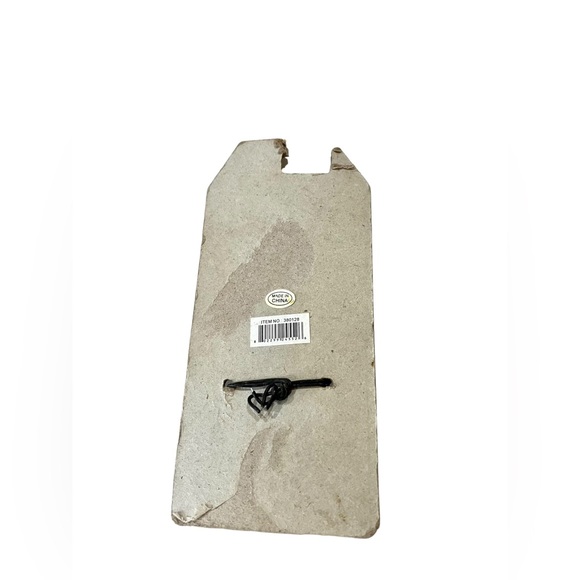 Pineapple Cast Iron Wall Hook NOS Painted Rustic White 6" x 2" Simple Imprints - Picture 3 of 4